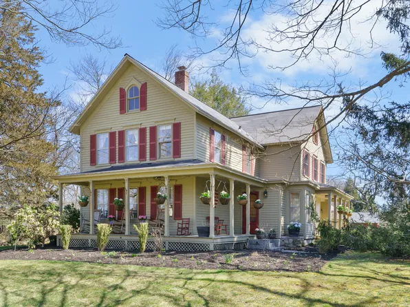 113 Branchville Road, Ridgefield, CT 06877