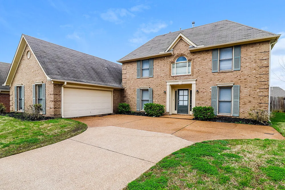 5 bed, 3.0 bath, 3266 sqft, $3,990 — Photo 4