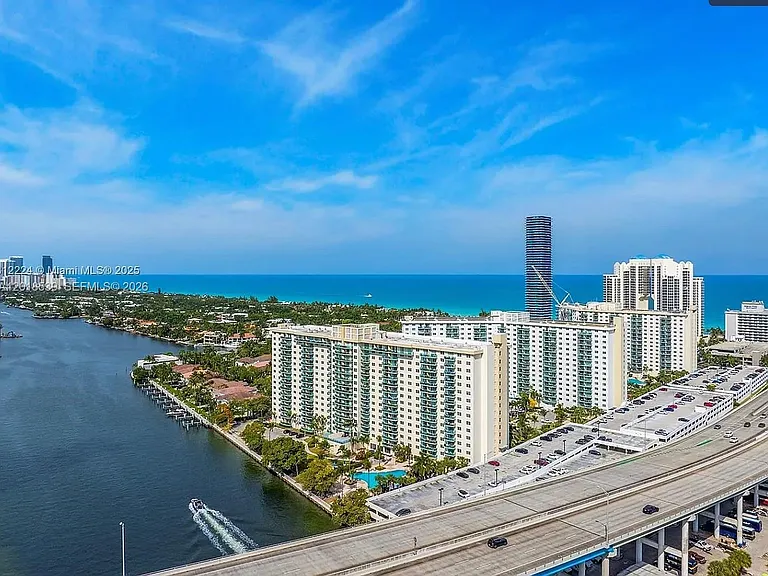 19390 Collins Ave #1519 — Photo 17