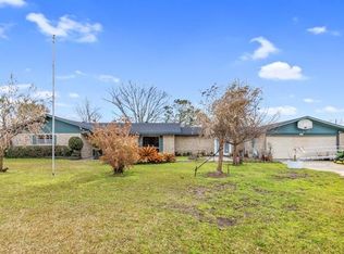 2941 Agnes Rd, Lake Charles, LA 70605