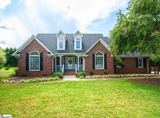 113 S Clearstone Ct, Easley, SC 29642