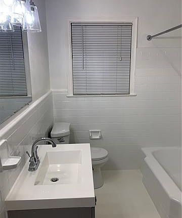 4th image of 3711 Roman St