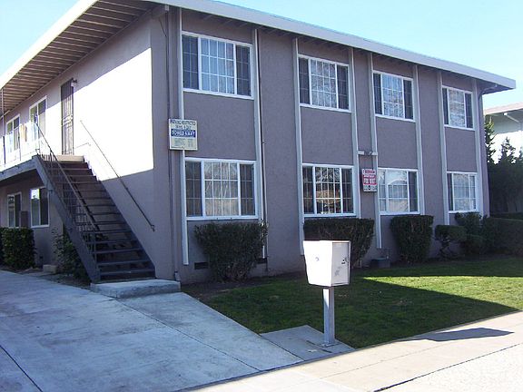 2nd image of 1119 Roewill Dr