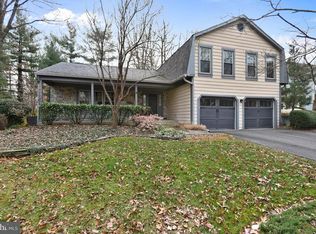 5961 Oakland Park Dr, Burke, VA 22015