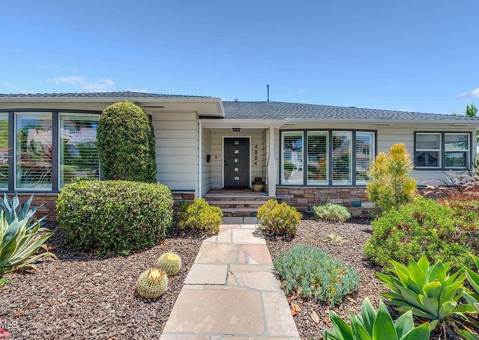 1st image of 4884 Presidio Dr