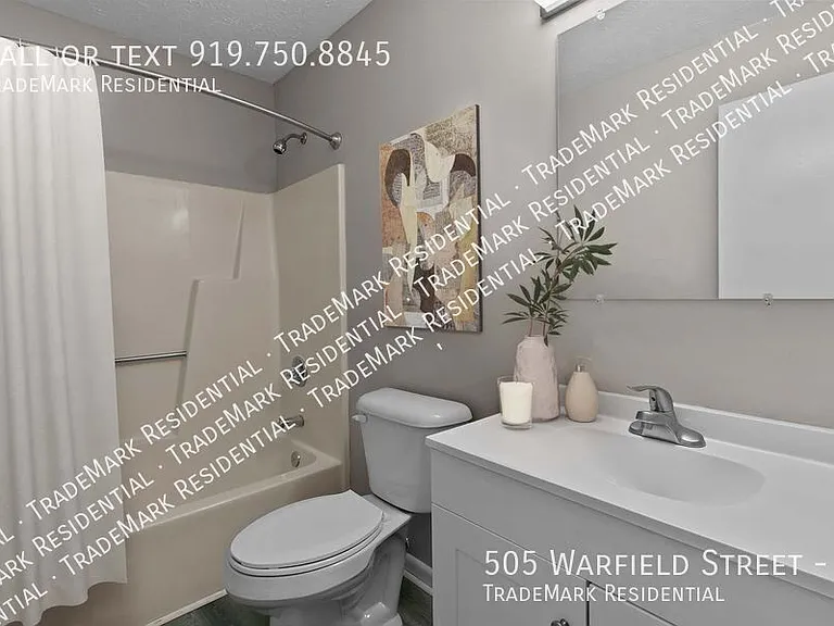 505 Warfield St #D — Photo 9