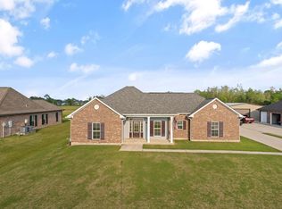 13447 Sugar Estates St, Vacherie, LA 70090