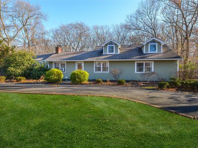 117 Hallock Road, Lake Grove, NY, 11755