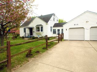 3234 Beverly Dr, Toledo, OH 43614