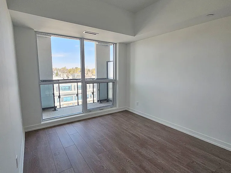 181 Sheppard Ave E #504 — Photo 8