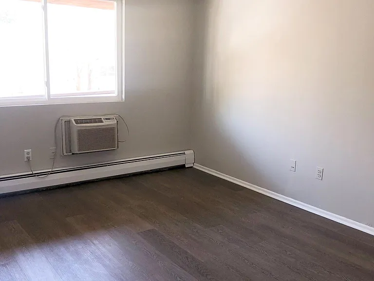 333 Vincellette St #82 — Photo 9