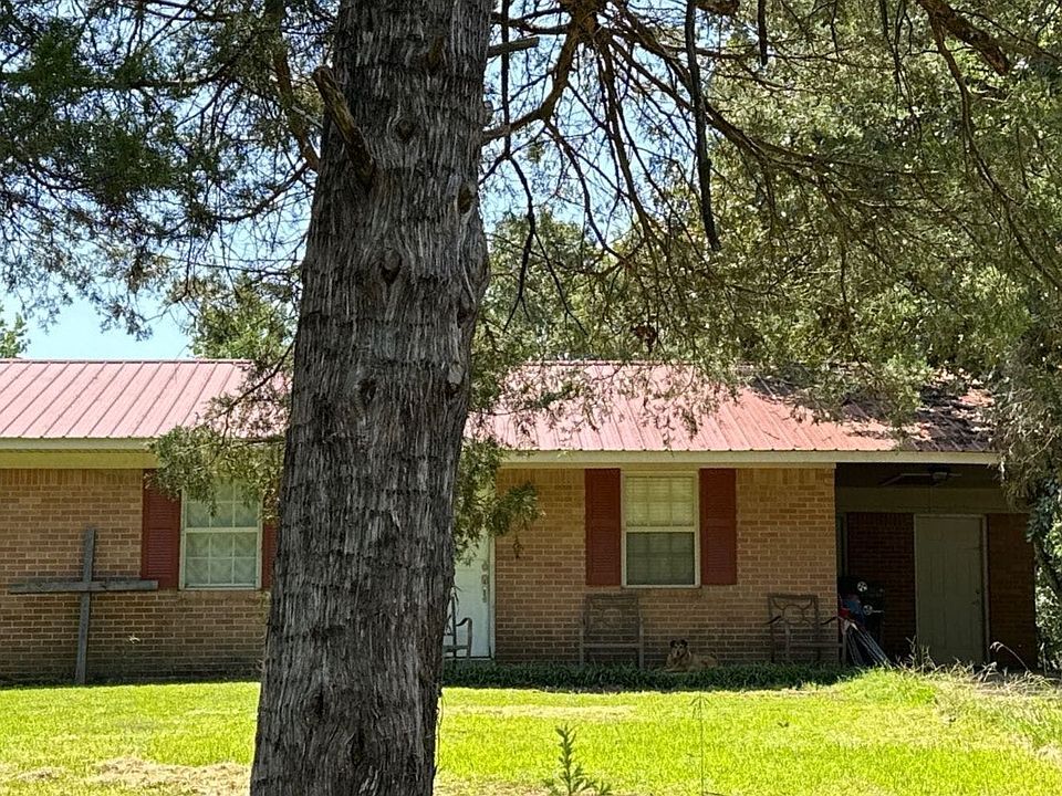 2nd image of 1600 Cheney Rd