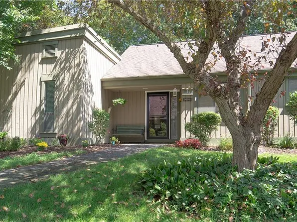 969 Heritage Village #A, Southbury, CT 06488