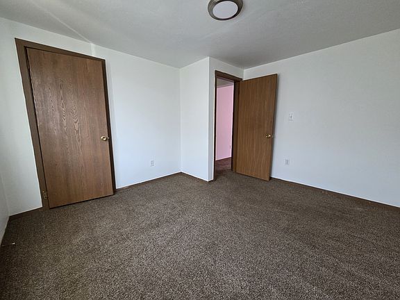 5th image of 1845 Emerson Ave #B6