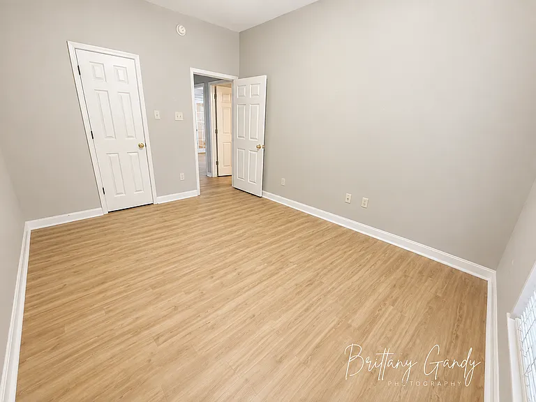 6037 Braeburn Ct — Photo 23