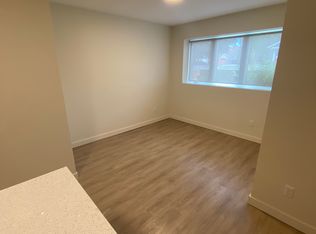 109 Humboldt Ave, Winnipeg, MB R2M0L9