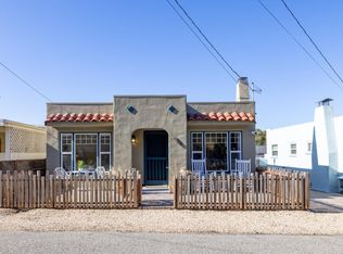 908 Ruth Ct, Pacific Grove, CA 93950