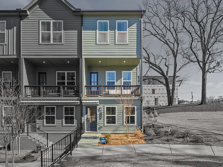 1429 Hazy Way SE — Photo 5