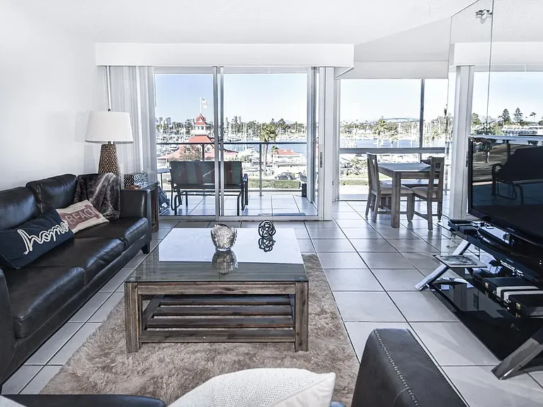 1710 Avenida Del Mundo #207 — Photo 3