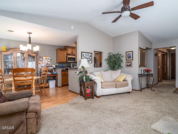 4th image of 2482 S 23rd St