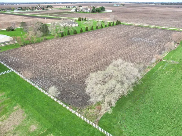 99999 E 23rd Rd, Leland, IL 60531