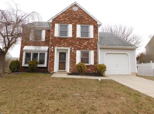 15 Hidden Hollow Ln, Sicklerville, NJ 08081