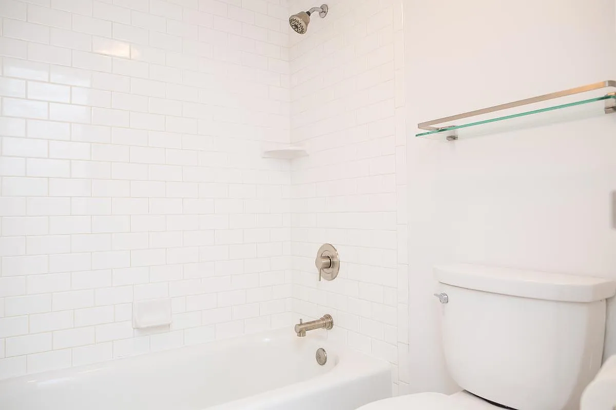 1 bed, 596 sqft, $1,920 — Photo 4