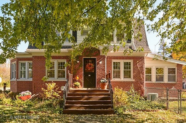 1st image of 422 N William St