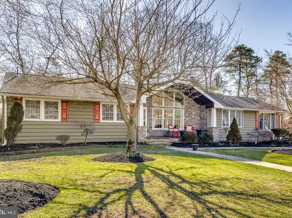 77 Oswego Trl, Medford Lakes, NJ 08055