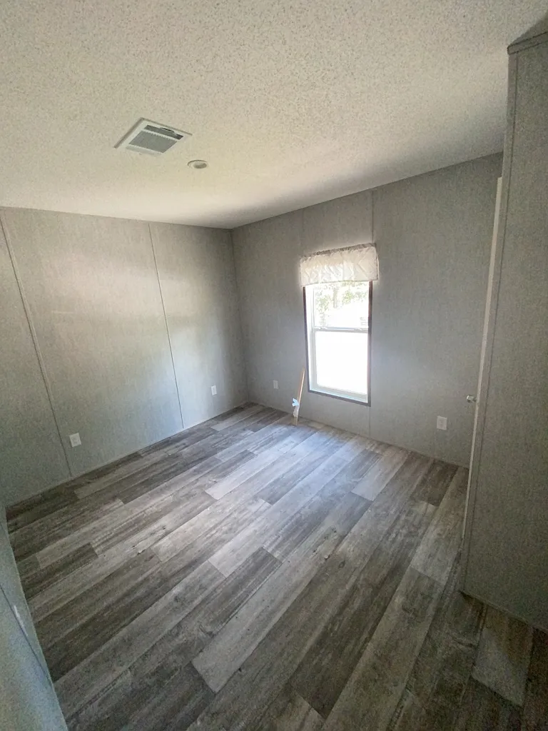 2 bed, 2.0 bath, 784 sqft, $1,100 — Photo 2