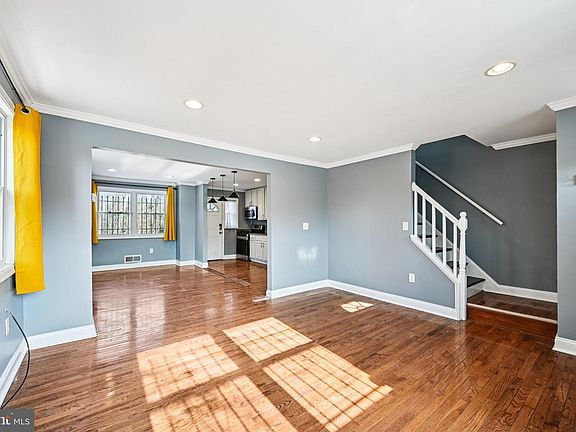3rd image of 1215 Cooks Ln