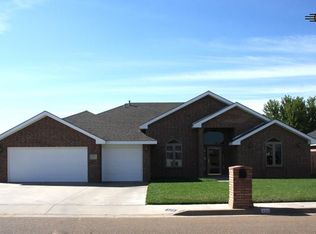 325 Olive Dr, Clovis, NM 88101