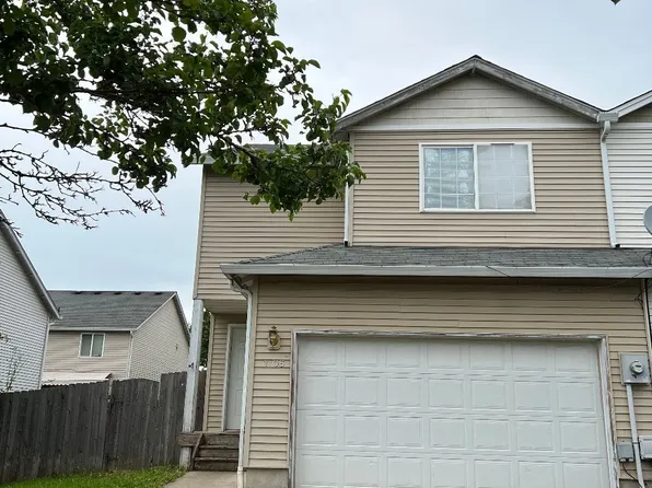 1106 W 32nd Pl, Vancouver, WA 98660