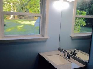 7656 Vidalia Rd, Pass Christian, MS 39571