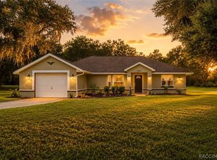 9690 N Alder Ave, Crystal River, FL 34428