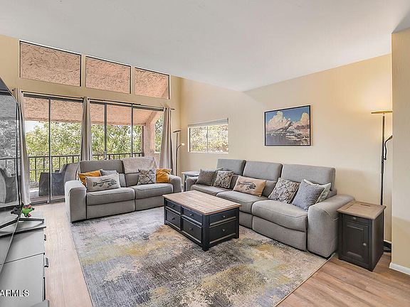 2nd image of 1203 E NORTHSHORE Drive #230