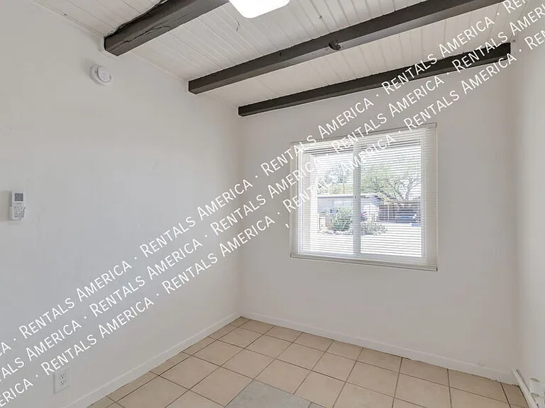 3050 N Sparkman Blvd — Photo 10