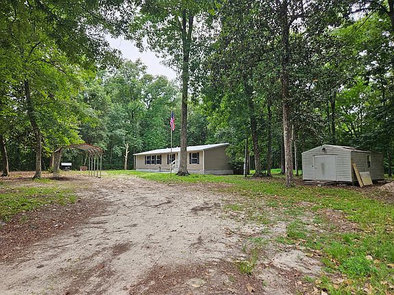 2916 Guava Ct Middleburg FL 
Noble Neighbors Property Management