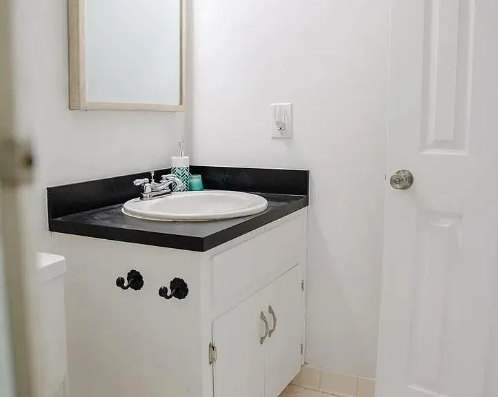 413 Christopher Dr — Photo 22