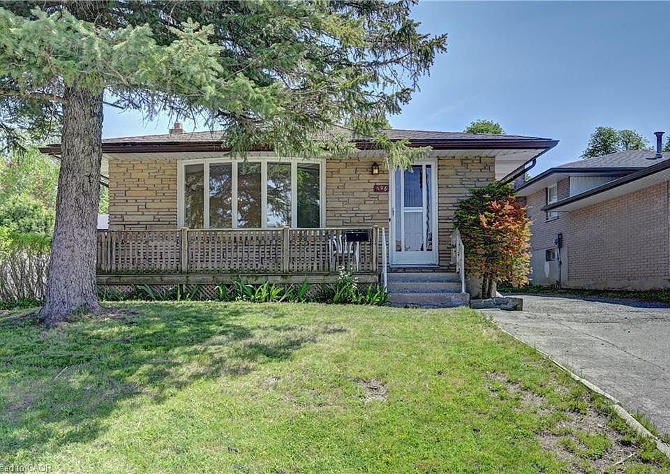 1st image of 106 Kimberly Cres
