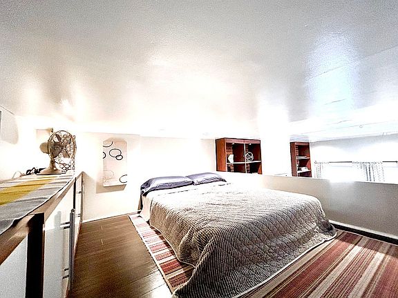 3rd image of 857 9th Ave APT 5A