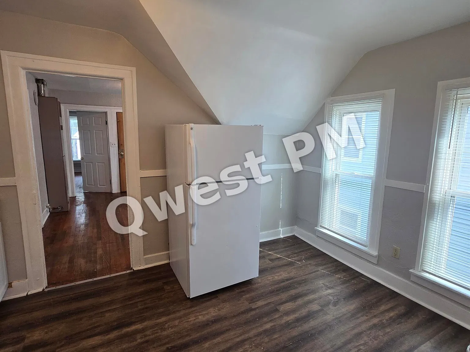 919 Davis Ave NW #2 — Photo 3
