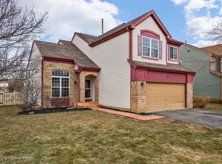 412 Sierra Pl, Gurnee, IL 60031