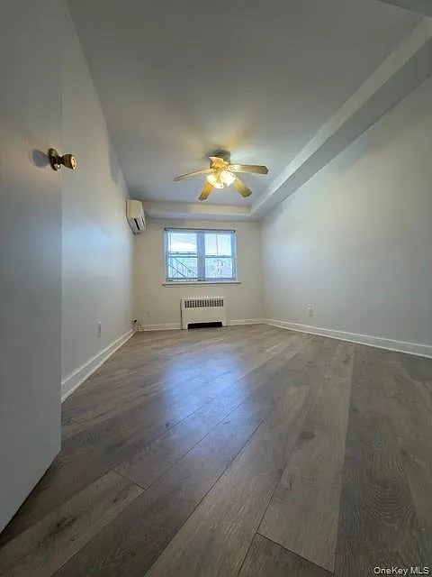 Building Photo - 195-27 37th Ave #1