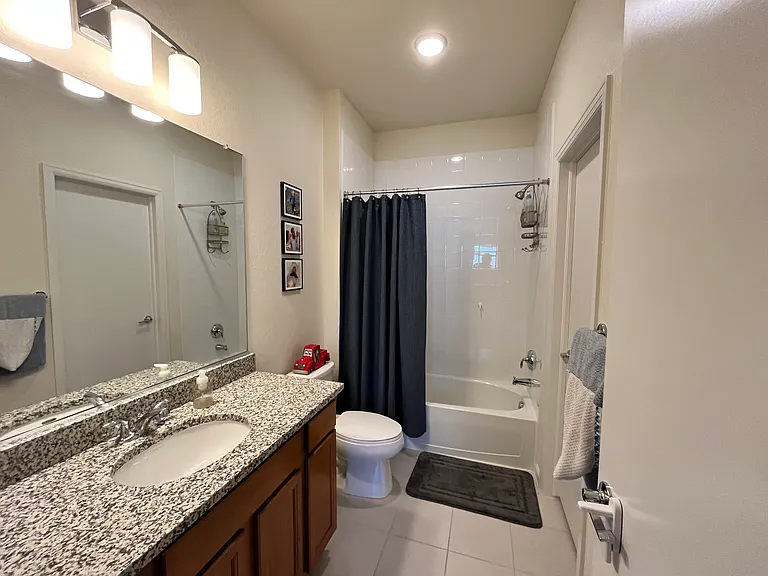 1841 S Dunkirk St #204 — Photo 7