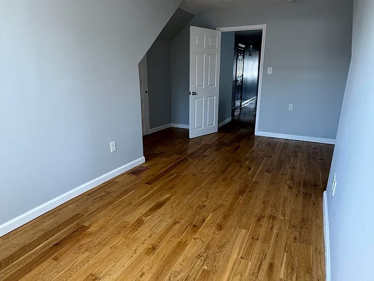4 N Hillside Ave #AVE — Photo 17