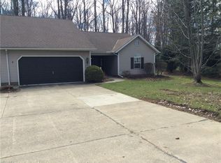 8490 Dennison Ct UNIT B, Mentor, OH 44060