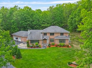 23 Osgood St, Windham, NH 03087