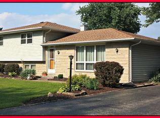 15833 S Frederick Ave, Plainfield, IL 60544