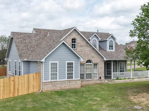 814 S Tall Chief St, Skiatook, OK 74070